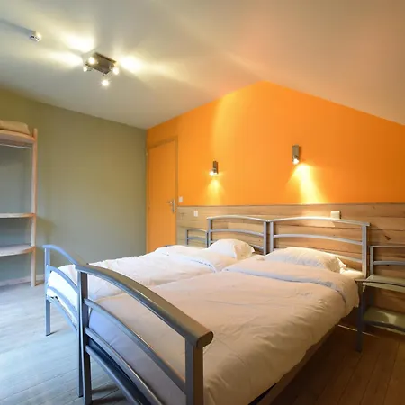 Spacious Group Stay, Cleaning Included Durbuy