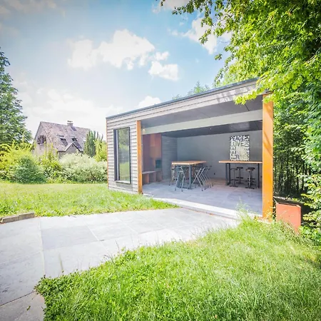 Spacious Group Stay, Cleaning Included Durbuy